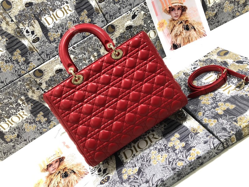 Handbag Dior M0566 size 32*25*11 cm