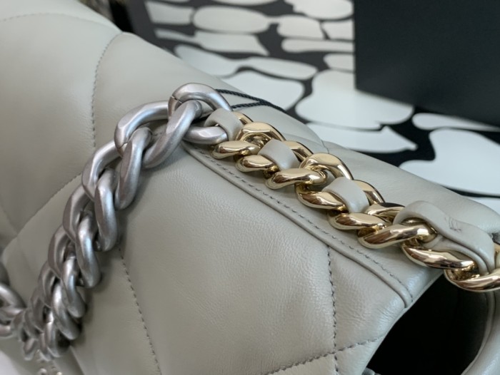 Handbag Chanel size 36 cm