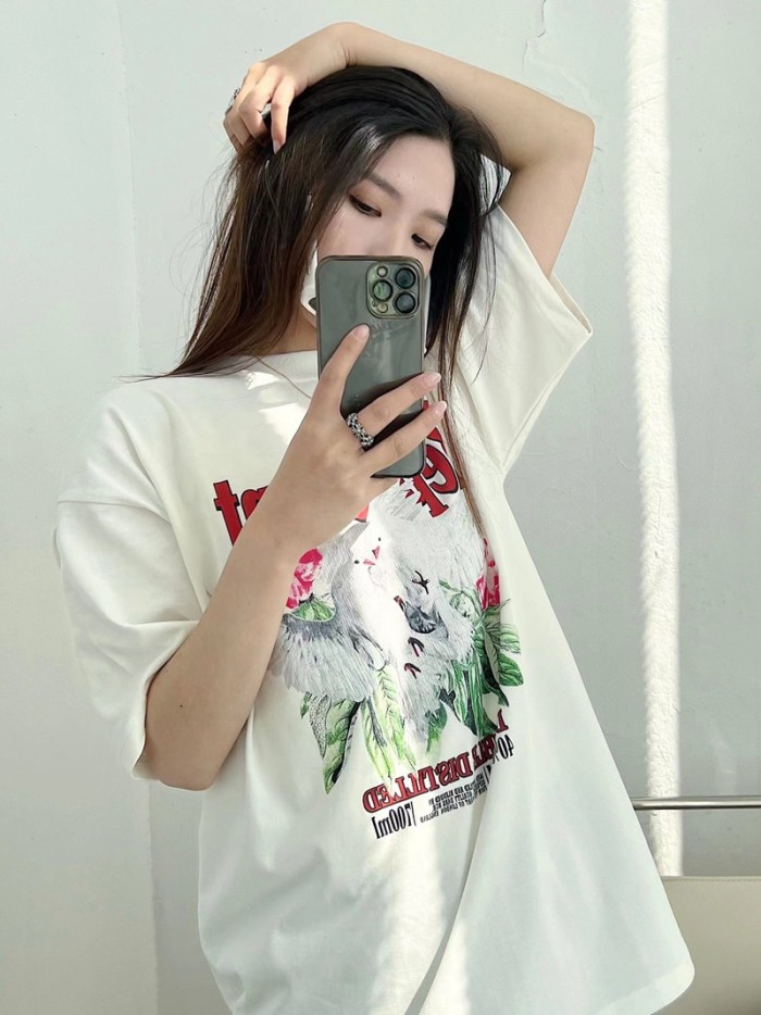 Clothes Represent 16