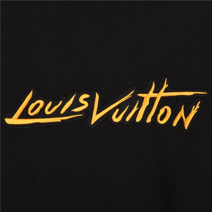 Clothes Louis Vuitton 1