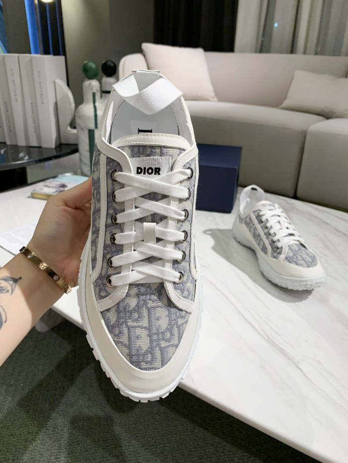Dior B28 Low-Top Oblique Jacquard and Rubber Sneaker 6