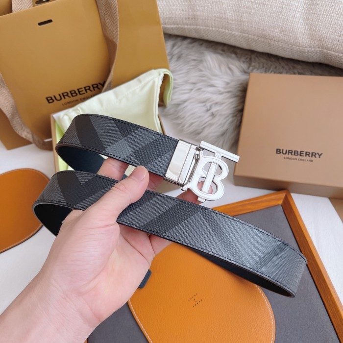 Burberry Belt 1 (width 3.5cm)
