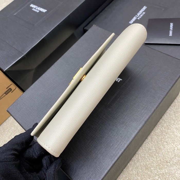 Handbags SAINT LAURENT 607788 size 19x12x4 cm