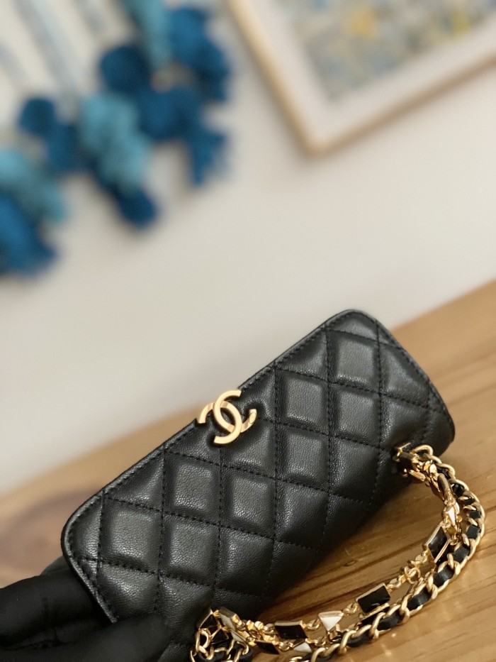 Handbag Chanel AP81214 size 10*18*4.5 cm