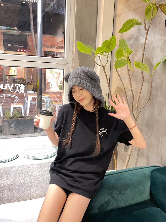 Clothes Louis Vuitton 108