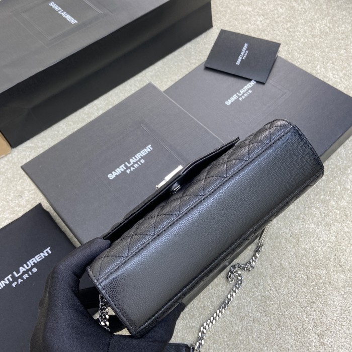 Handbags SAINT LAURENT 526286 size 21x13x6 cm