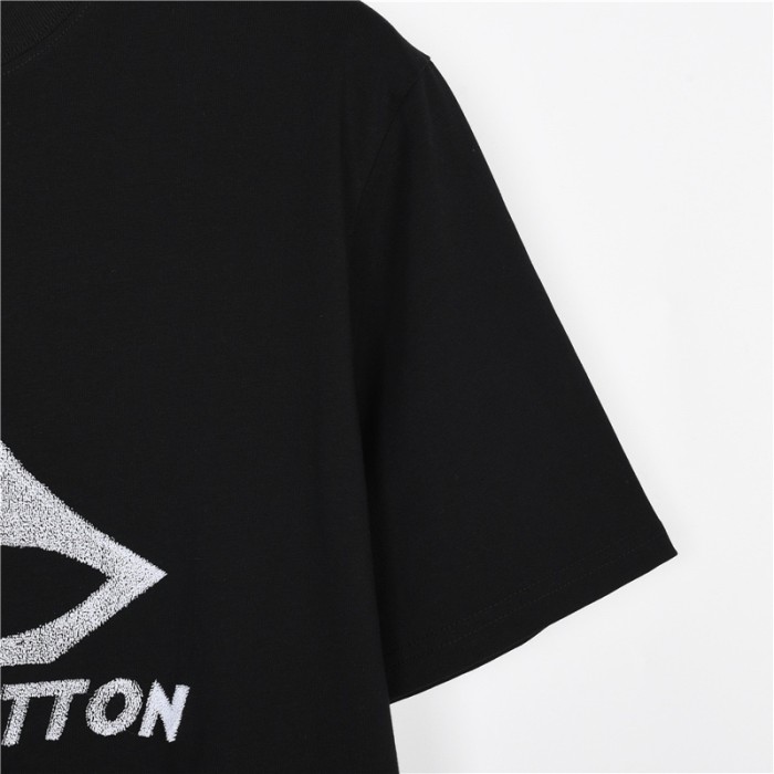 Clothes Louis Vuitton 3