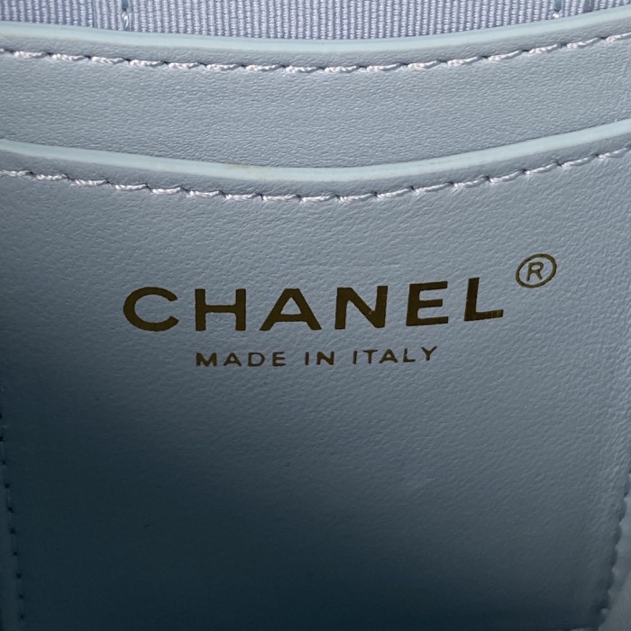 Handbag Chanel AS3210 size 16x13x11 cm