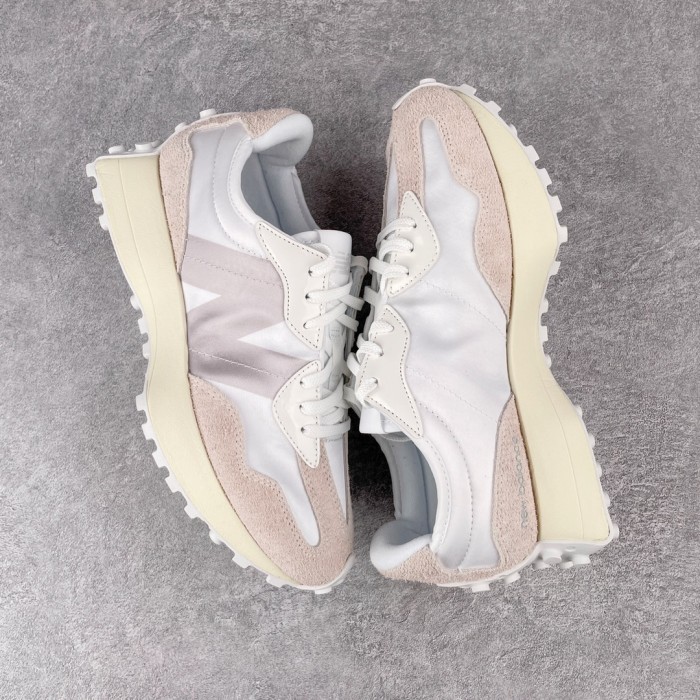 New Balance 327 Sneaker 4