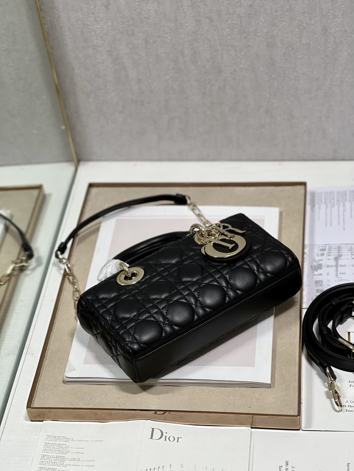 Handbag Dior 9031 size 22.5×6×11.5 cm