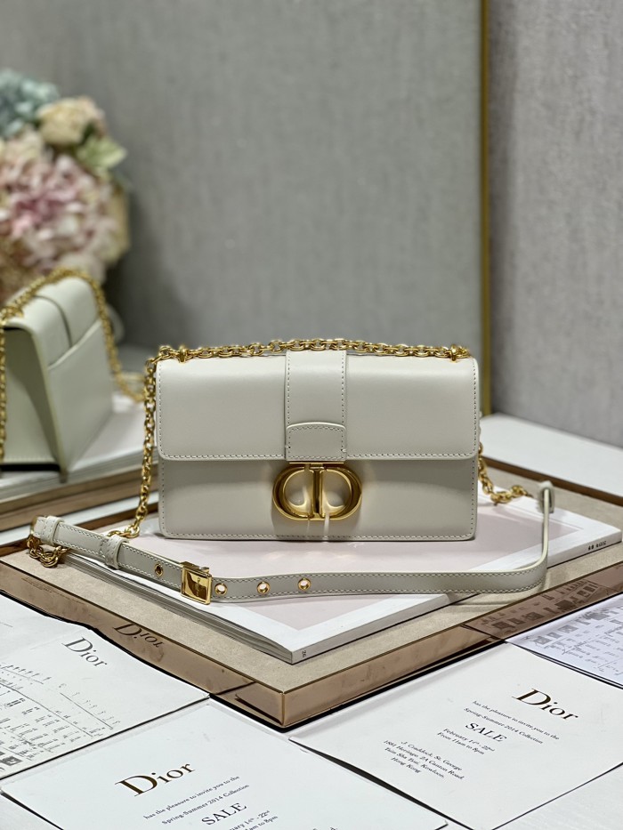 Handbag Dior size 9334 size 21.5×12×6 cm