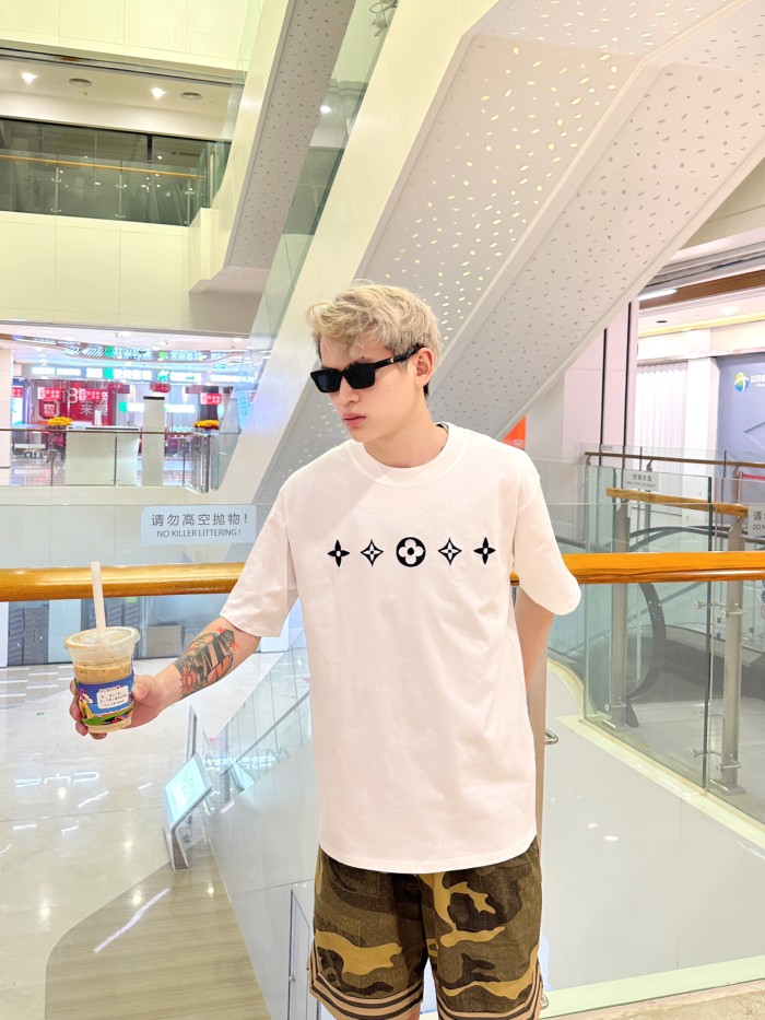 Clothes Louis Vuitton 436