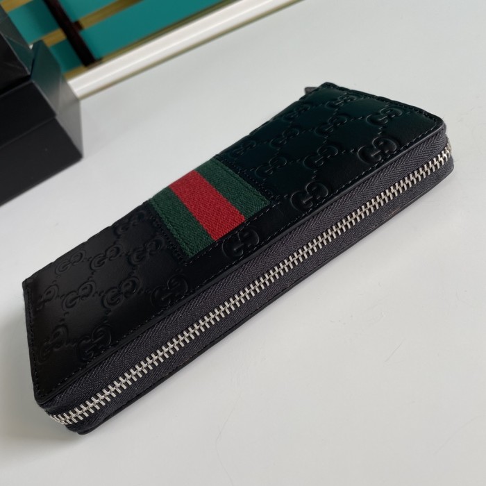 Handbag Gucci 408831 size 19*10*2 cm