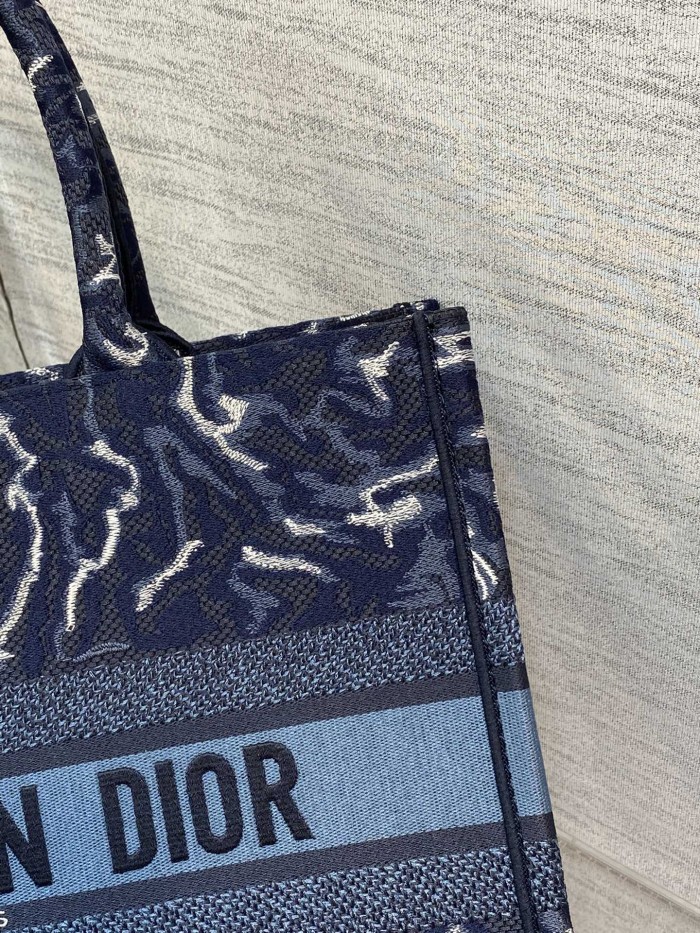 Handbag Dior size 36*18*28 cm