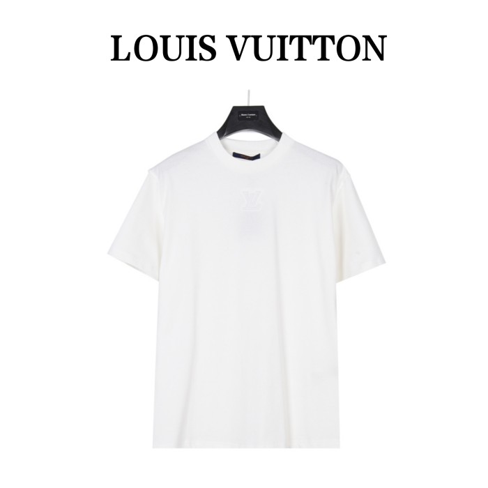 Clothes Louis Vuitton 331