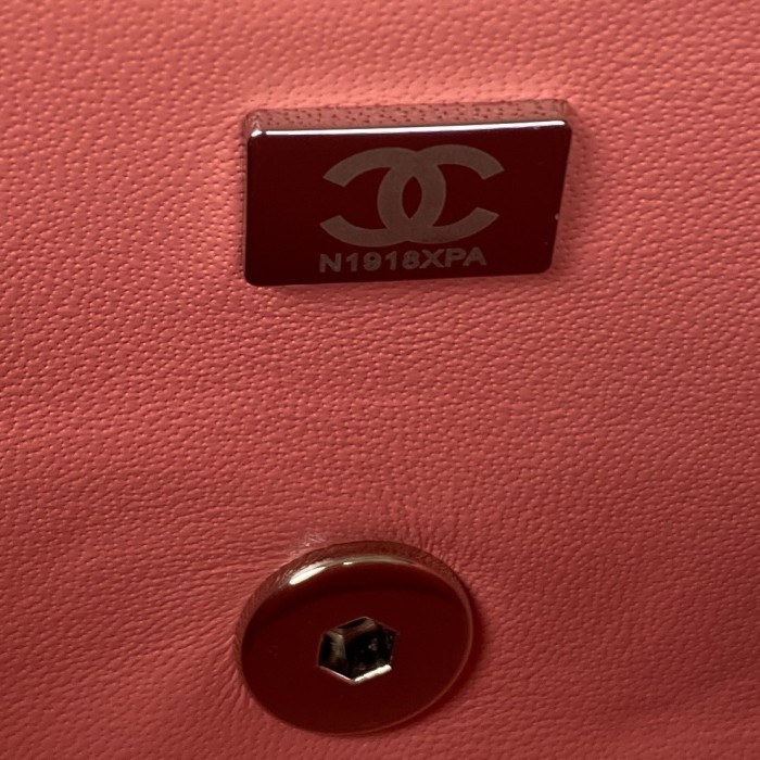 Handbag Chanel size 17 cm