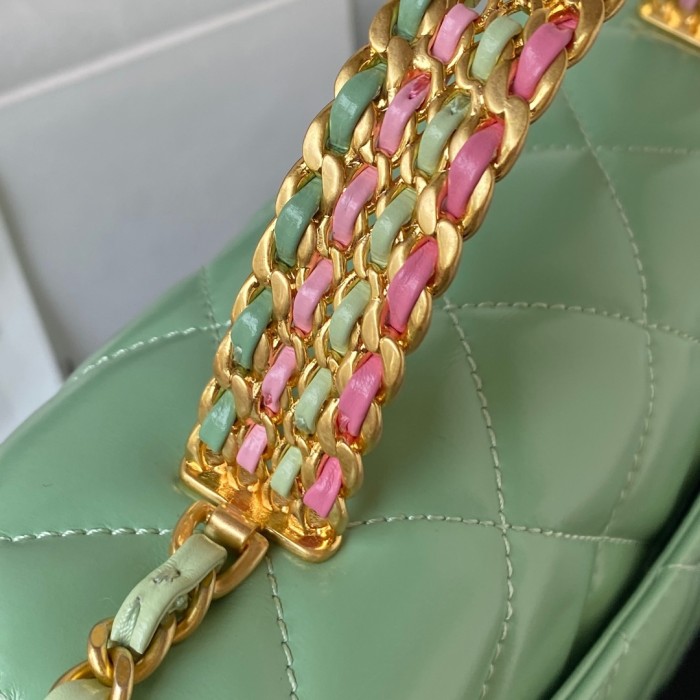 Handbag Chanel AS3886 size 20X14X7.5 cm