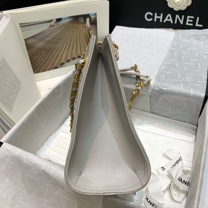 Handbag Chanel AS2750 size 23 21 11 cm