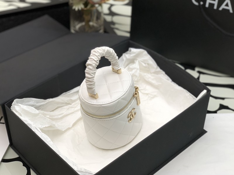 Handbag Chanel 2729 size 11*11.5*9.5* cm