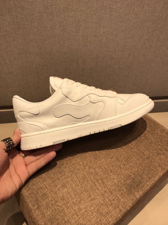 Valentino Garavani Atelier Shoes 07 Camouflage Edition Sneaker in Calfskin 4