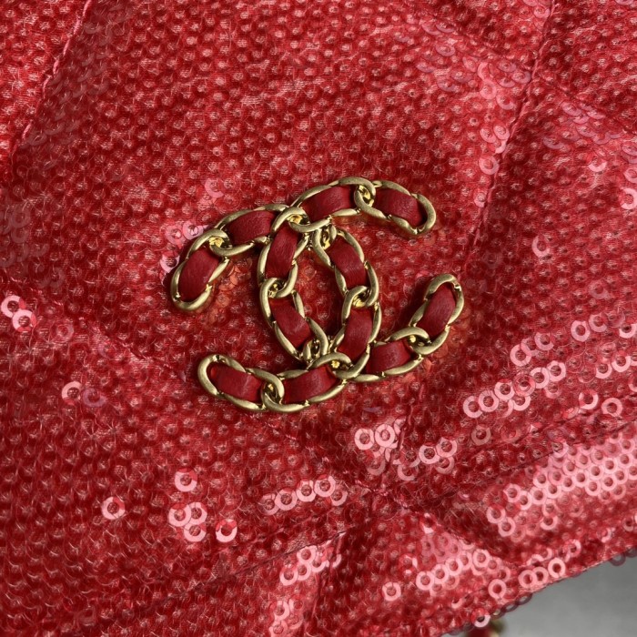 Handbag Chanel size 19 cm