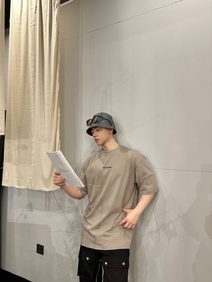 Clothes Balenciaga 275