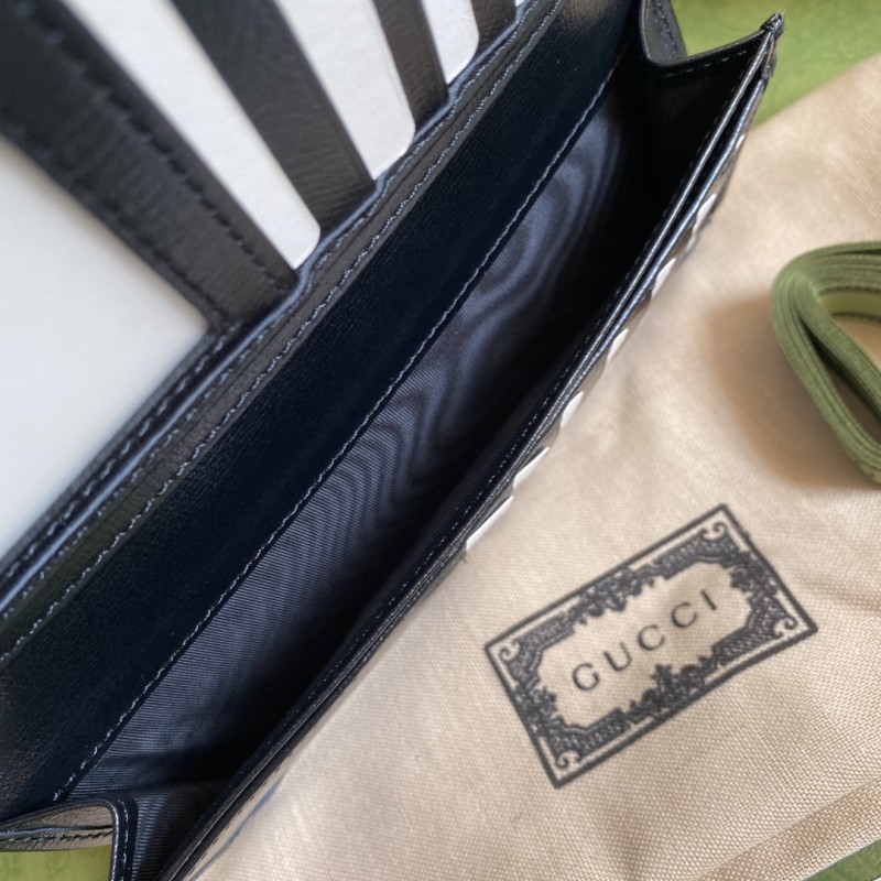 Handbag Gucci 672947 size 9*17.5 cm