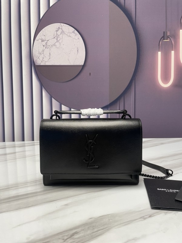 Handbags SAINT LAURENT 533026 size 19x14x5.5 cm