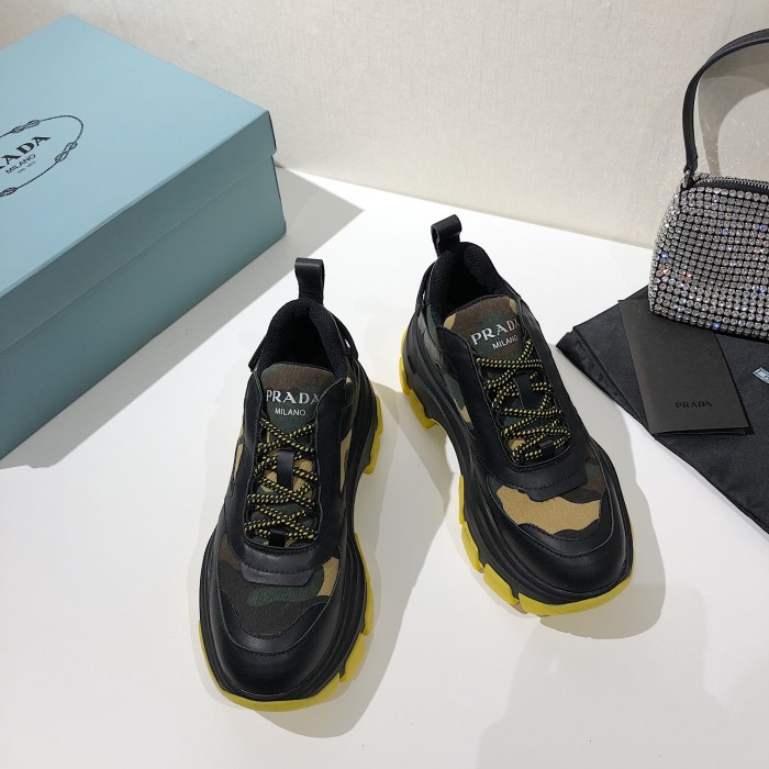 Prada Low Top sneaker 56