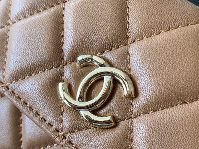 Handbag Chanel 2054 size 12cmx9 cm