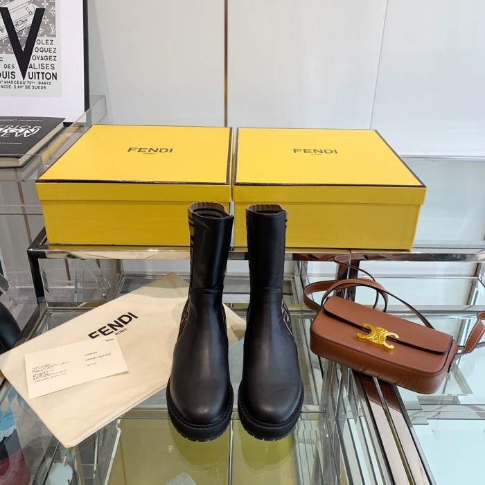 Fendi Boots 19