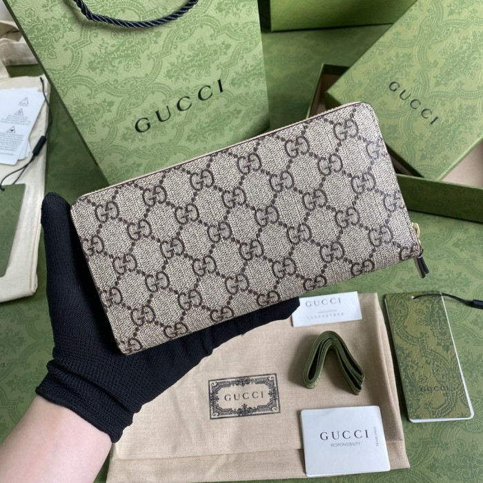 Handbag Gucci 456117 size 19*10*3.5 cm