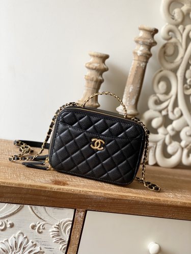 Handbag Chanel AP3222 size 19*13.5*7 cm