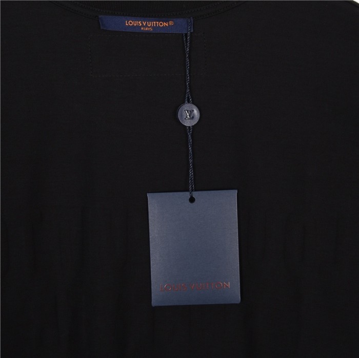 Clothes Louis Vuitton 287