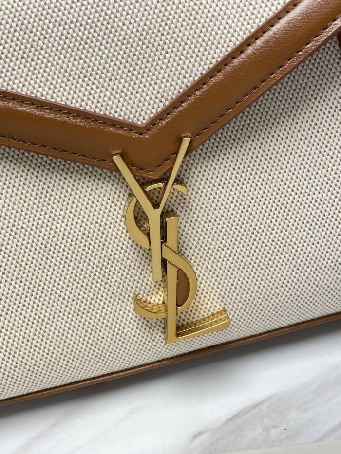 Handbags SAINT LAURENT 602716 size 20×16x7.5 cm