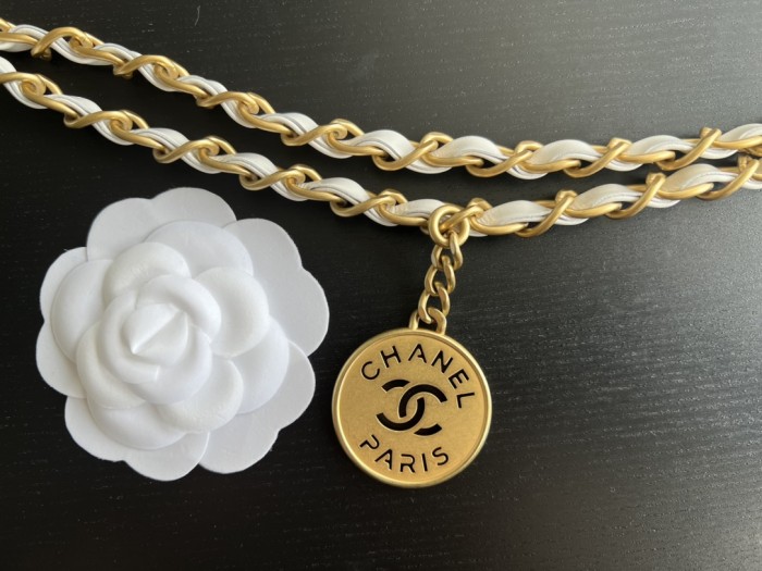 Handbag Chanel size 39cmx42cmx8 cm