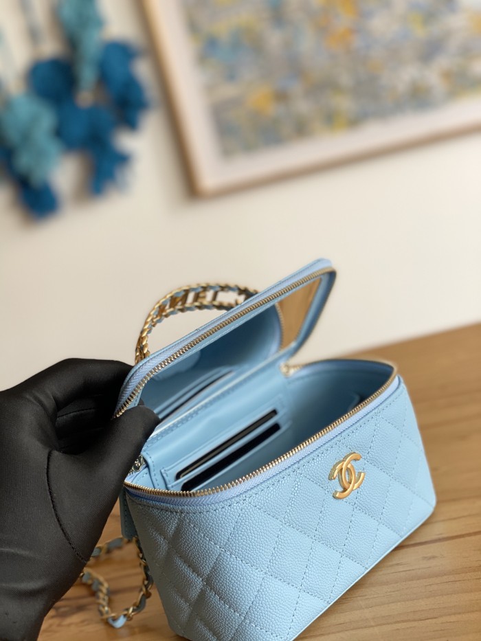 Handbag Chanel 81195 size 16 9.5 8 cm