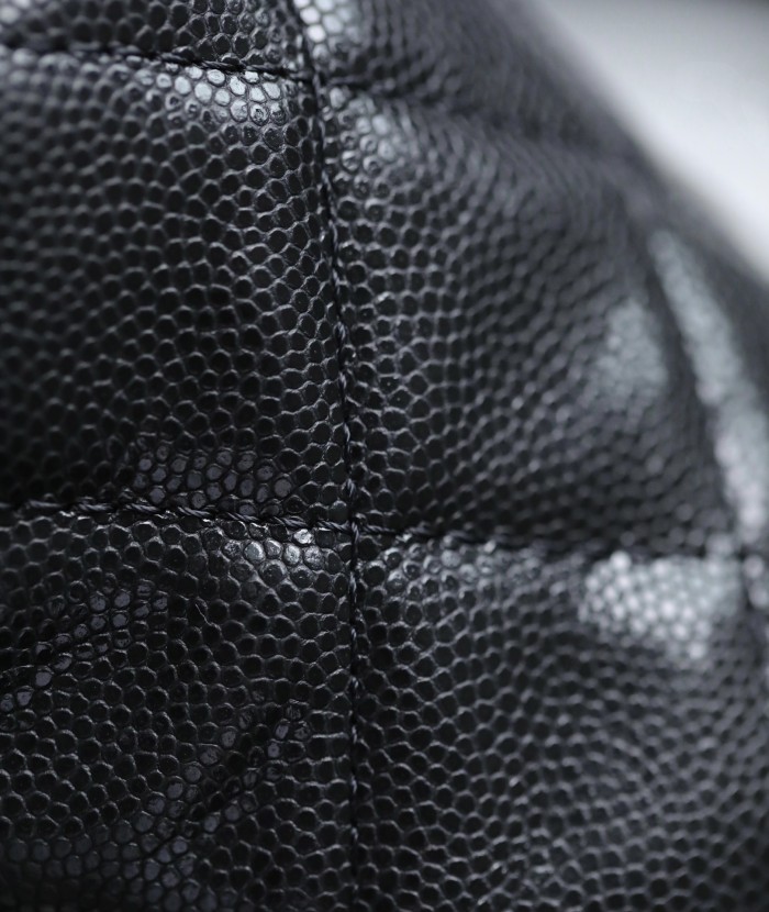 Handbag Chanel size 𝟷𝟷*𝟿*𝟾.𝟾 𝚌𝚖