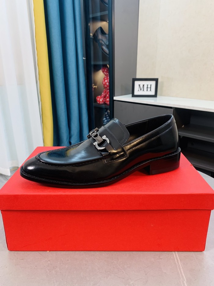 Salvatore Ferragamo Boots 38