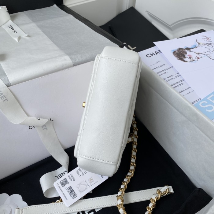 Handbag Chanel AS2733 size 17×12.5×5 cm