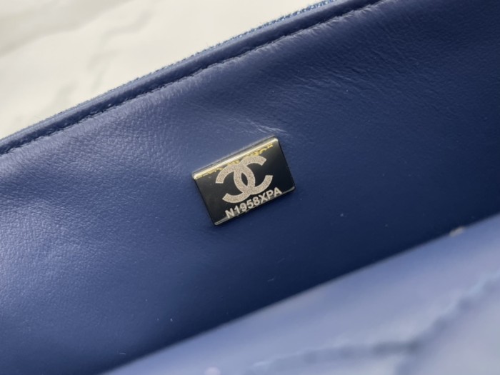 Handbag Chanel size 25 cm