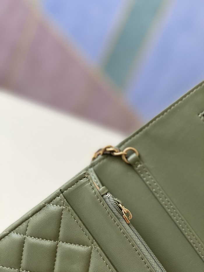 Handbag Chanel 81133 size 19 cm