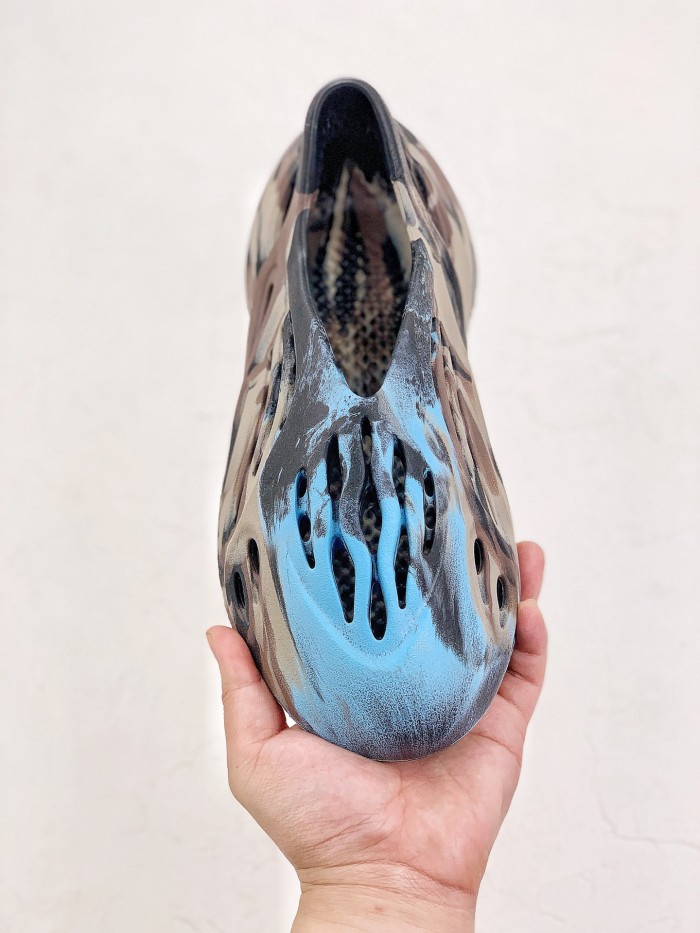 adidas Yeezy Foam RNR MX Cinder