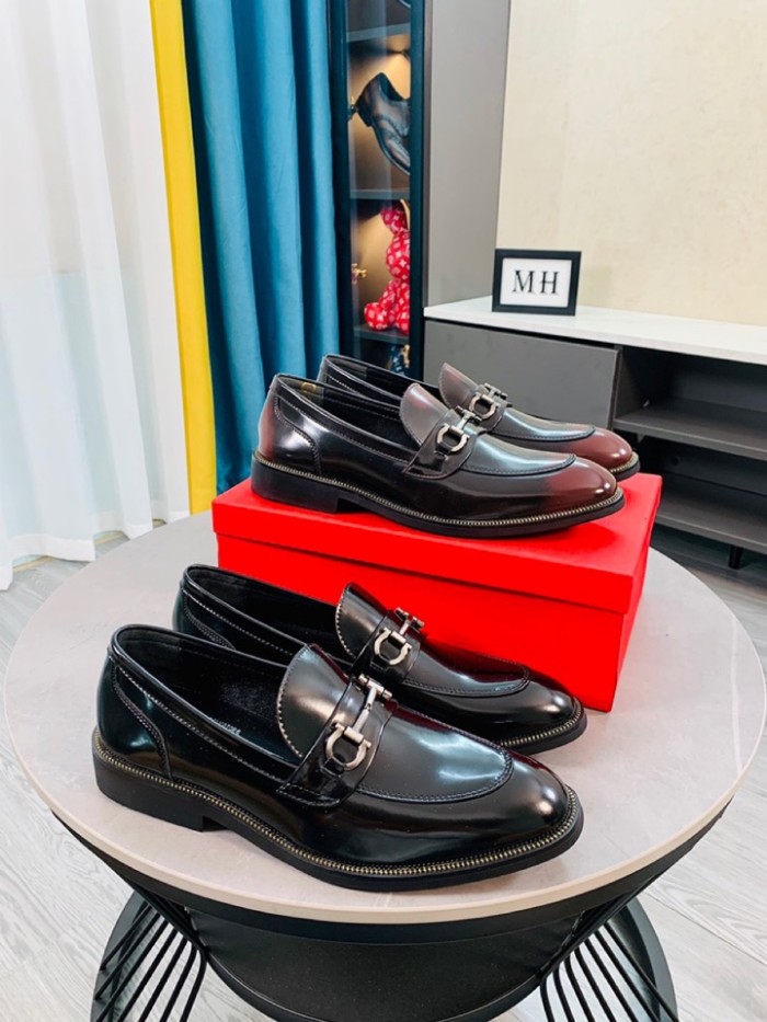 Salvatore Ferragamo Boots 34