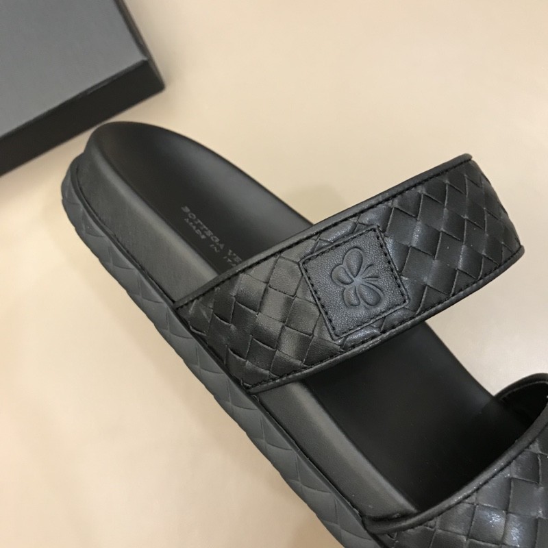 Bottega Veneta Slides 2
