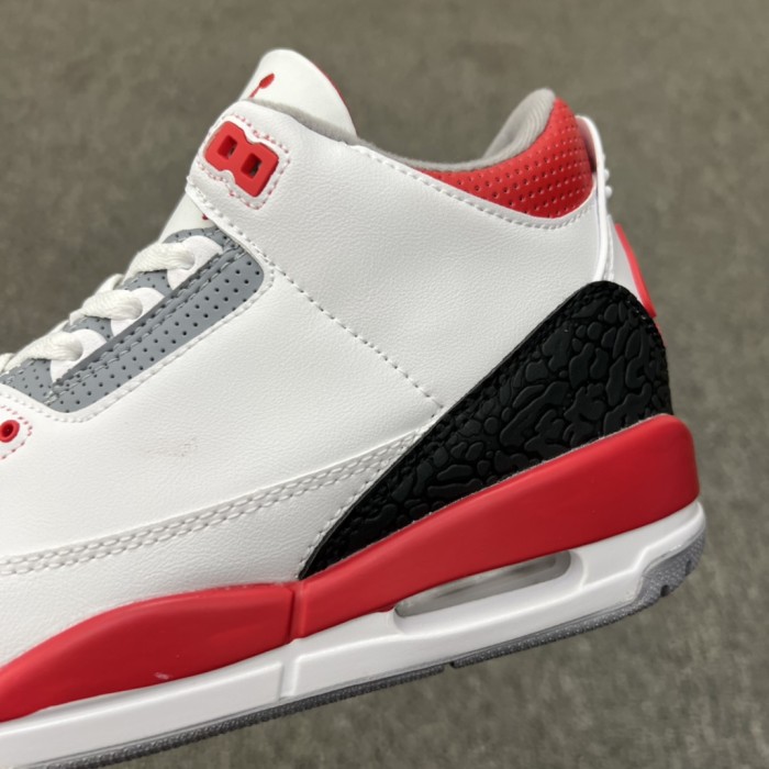 Jordan 3 Retro Fire Red (2022)