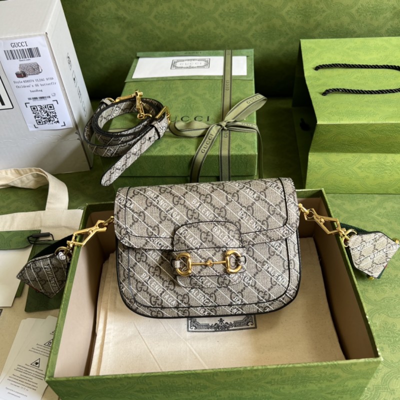 Handbag Gucci 658574 size 20.5*14*5 cm