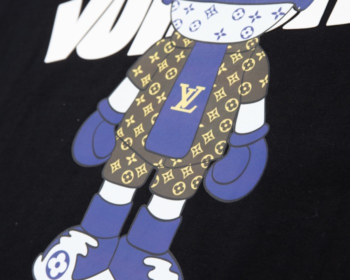 Clothes Louis Vuitton 23