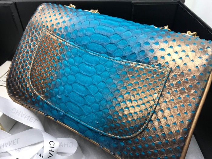 Handbag Chanel size 24.5cm*15.5cm*8.5 cm