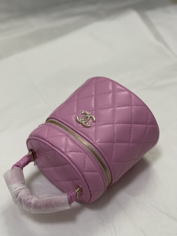 Handbag Chanel size 13×13×11 cm